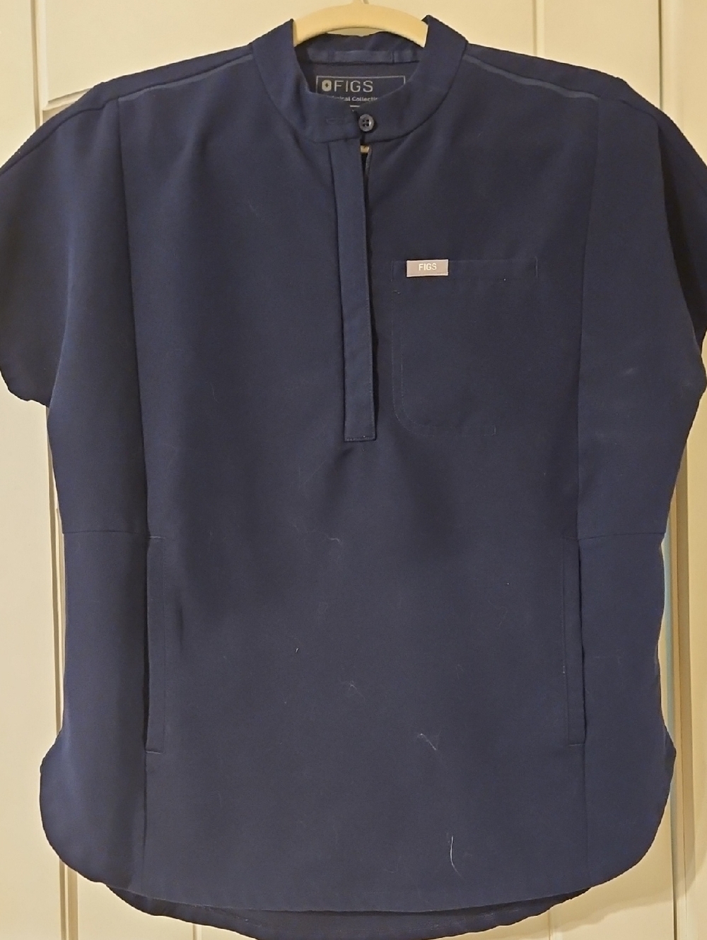 Figs Womens Navy Montex Short-Sleeved Mandarin Collar Quarter Zip Shirt